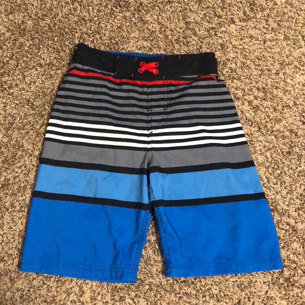 Boys Cat & Jack Swimming Trunks Size Medium (8/10)